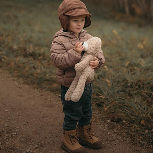 Мягкая игрушка Mrs. Ertha "Мишка Teddy Mr. Pyxie", кремовая, 31 см